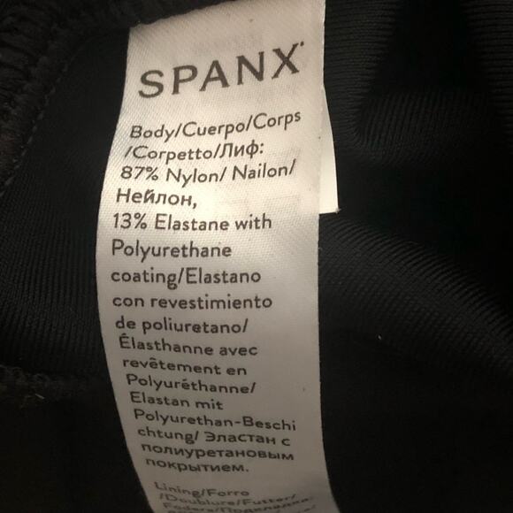 Like New Spanx leather look leggings black size s - Picture 8 of 11
